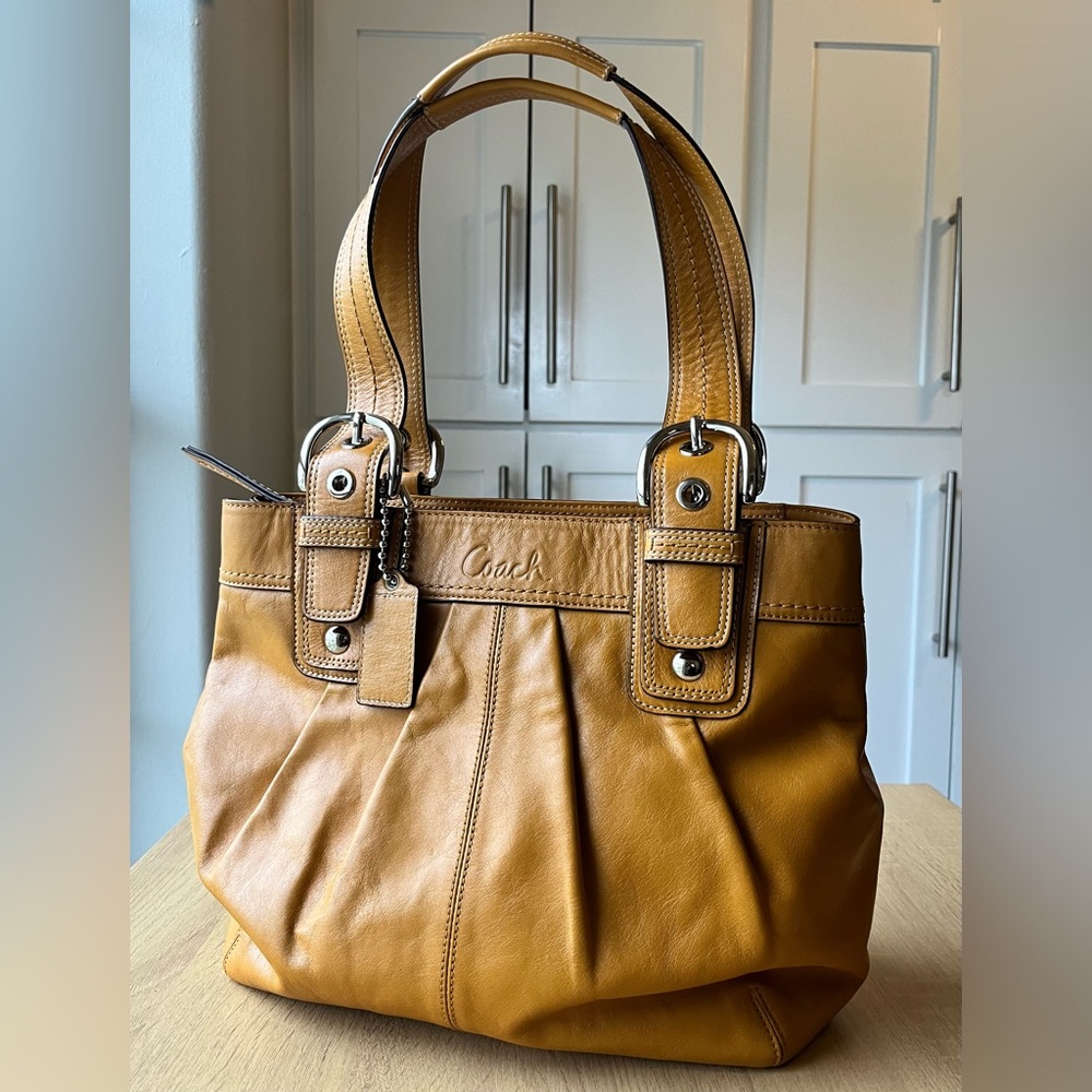Coach Hampton Soho Leather Saffron Shoulder Tote Purse Bag